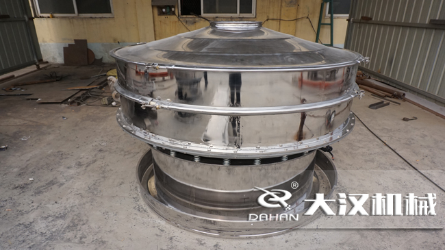 面粉振動篩分機(jī) 面粉振動篩分機(jī)